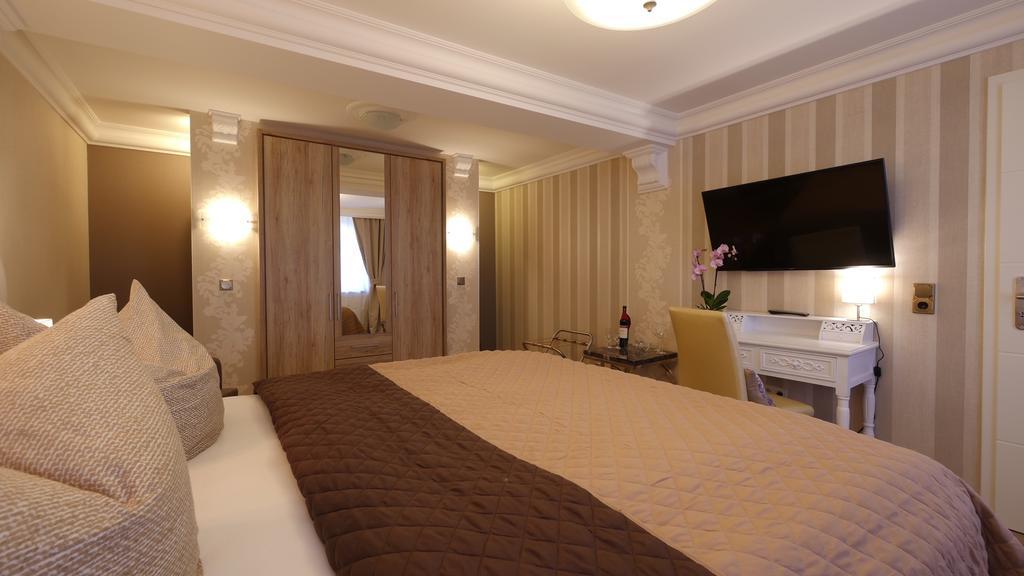 Querfurter Hof Hotell Eksteriør bilde